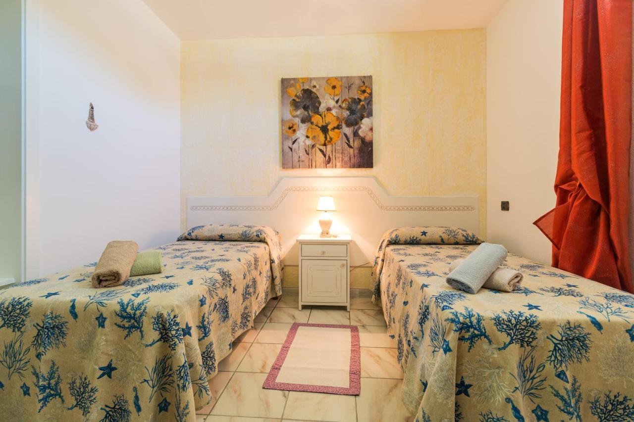 Vacanze A Villa Orosei Exterior foto
